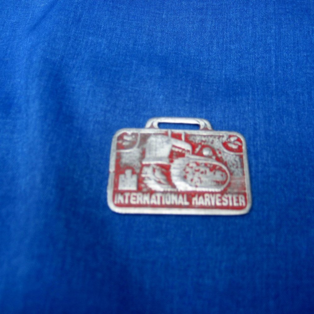 VINTAGE INTERNATIONAL HARVESTOR WATCH FOB